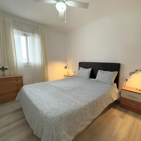 Stylish & Sunny With Pool Apartment Fuengirola